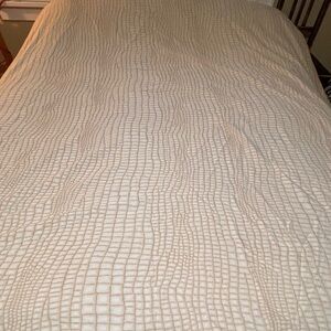 Williams Sonoma 100% cotton cream tan made in Italy King duvet cover FLAWED